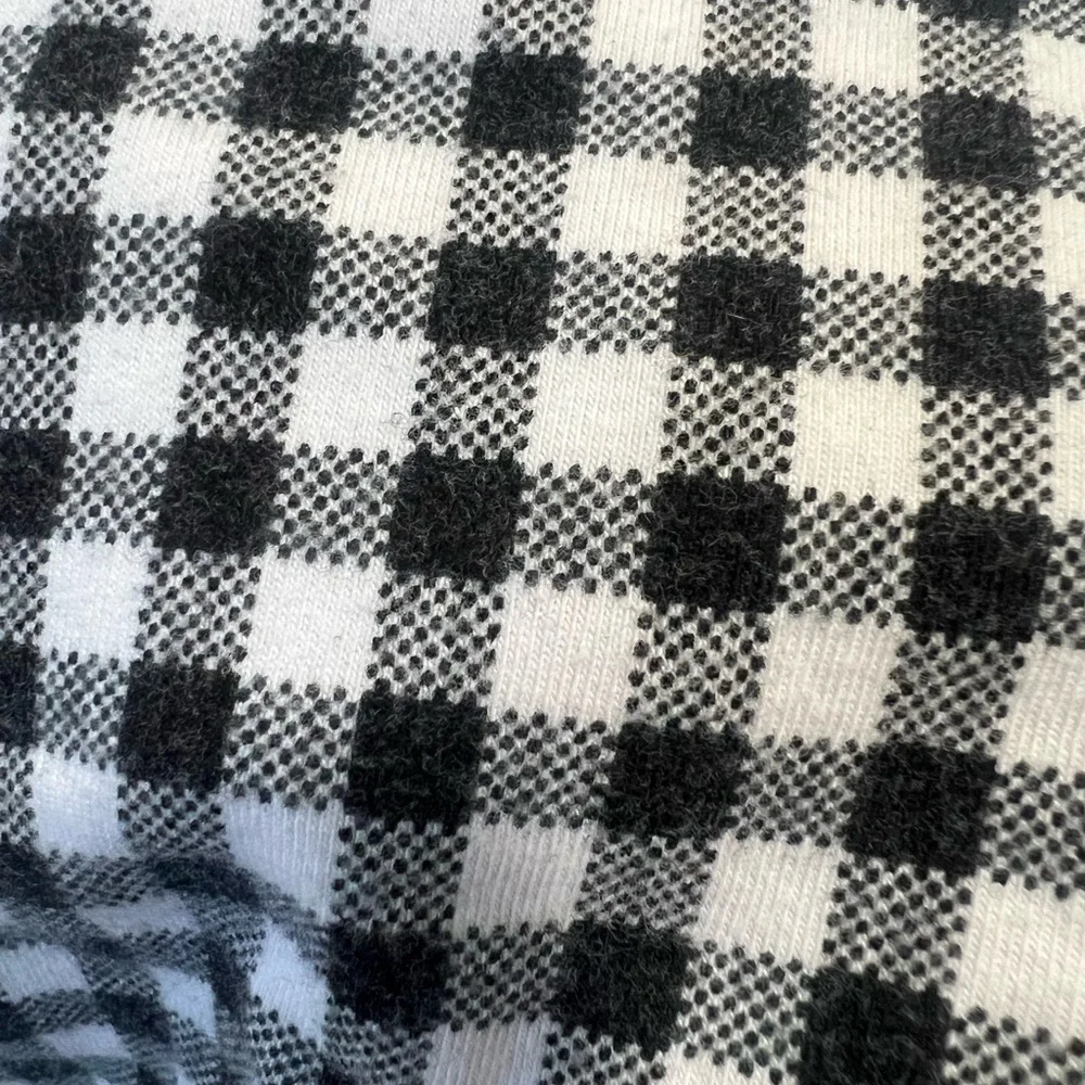 🖤🤍 Old Navy Checkered Leggings 🤍🖤